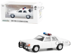 1980-1991 Ford LTD Crown Victoria Police White with Light Bar "Hot Pursuit" "Hobby Exclusive" Series 1/64 Diecast Model Car by Greenlight