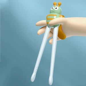 With Box Learning Chopsticks Cartoon Dinosaur Baby Feeding Utensils Children Tableware Training Chopsticks Cute Bee Chopsticks