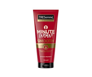 Minutová maska proti krepatění vlasů Tresemmé 1 Minute Smooth Intensive Treatment - 170 ml (69608799) + dárek zdarma