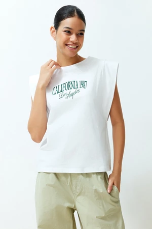 Trendyol White 100% Cotton Premium Printed Regular/Regular Fit Crew Neck Knitted T-Shirt