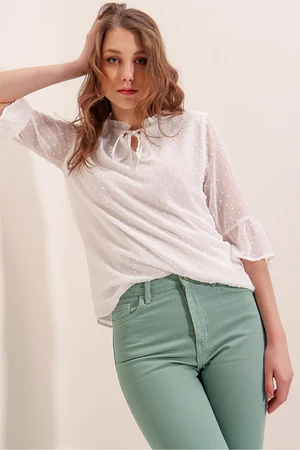 Bigdart 0415 Chiffon Blouse - White
