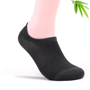 1 Pairs High Quality Bamboo Men Invisible Socks Mesh Anti Slip Silicone Socks Casual Summer Thin Cut Boat Socks Sokken Wholesale