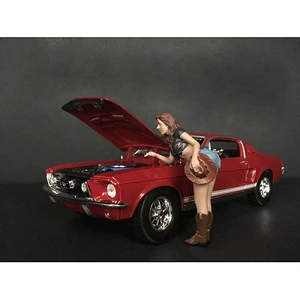 The Western Style Figurine V for 1/24 Scale Models by American Diorama