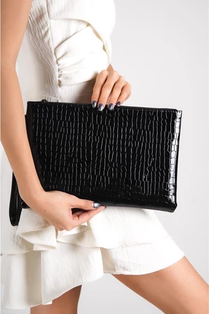 Capone Outfitters Capone Patent Leather Crocodile Pattern Paris Women's Black Clutch Bag