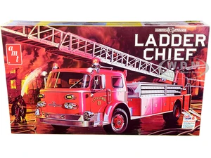 Skill 3 Model Kit American LaFrance Ladder Chief Fire Truck 1/25 Scale Model by AMT