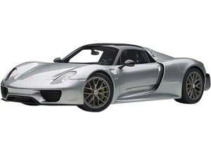 Porsche 918 Spyder Weissach Package Silver 1/12 Model Car by Autoart