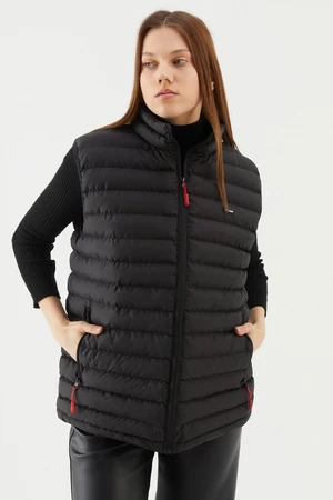 River Club Women's Regular Fit Black Inflatable Vest With Lined Waterproof And Windproof.