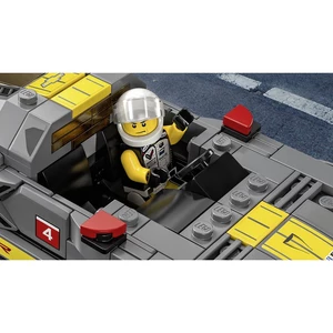 76903 LEGO® SPEED CHAMPIONS Chevrolet Corvette C8.R a 1968 Chevrolet Corvette