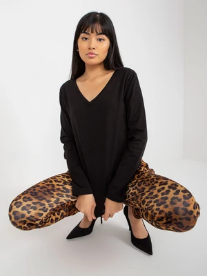 Black plain blouse with long sleeves and neckline