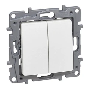 Legrand Niloé spínač č.6 + tlačítko bílá 764509