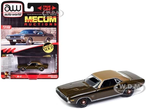 1971 Dodge Challenger R/T Dark Gold Metallic with Gold Vinyl Roof "Mecum Auctions" Limited Edition to 2496 pieces Worldwide "Premium" Series 1/64 Die