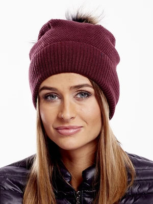 Cap with fur pompom burgundy