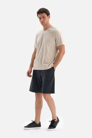 Dagi Two Thread Shorts