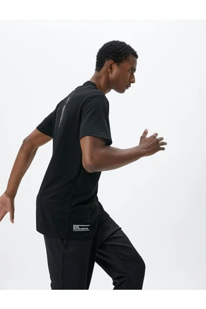 Koton Sports T-shirt with the slogan Printed Crew Neck Short Sleeved.
