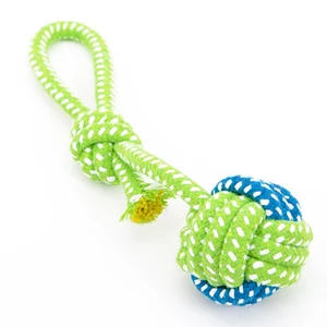Preťahovadlo Reedog, bavlnené lano s loptou, 22 cm - zelená