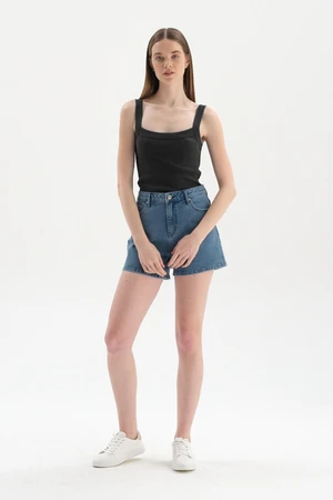 Dagi Black Strappy Ribbed Undershirt