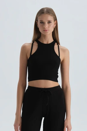 Dagi Black Singlet