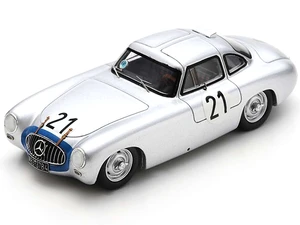 Mercedes-Benz 300 SL No.21 Winner 24H Le Mans 1952 H. Lang - F. Riess 1/18 Model Car by Spark