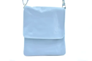 Dámská kožená crossbody kabelka s klopnou Arteddy - světle modrá 2