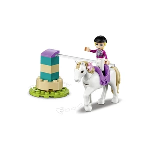 41441 LEGO® FRIENDS Výcvikový výbeh a príves pre kone