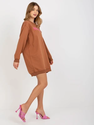 Light brown and pink long oversize sweatshirt with print