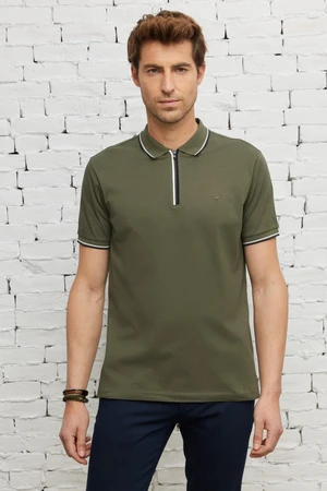 ALTINYILDIZ CLASSICS Men's Khaki Slim Fit Slim Fit Polo Neck Short Sleeved Cotton T-Shirt.