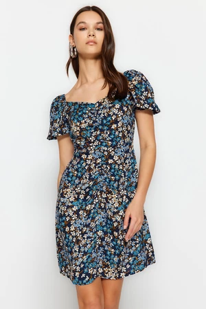 Trendyol Blue Mini tkané šaty s kvetinovým vzorom