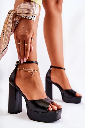 Fashionable high heel sandals black besso
