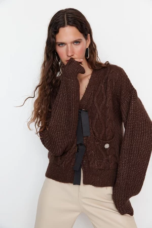 Trendyol světle hnědý měkký texturovaný pletený svetr z pleteného vlasu