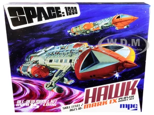 Skill 2 Model Kit Hawk Mark IX Space Fighter "Space 1999" (1975-1977) TV Show 1/48 Scale Model by MPC