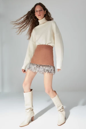 Trendyol Camel End Plush Detail Super Mini Woven Skirt