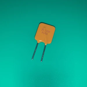 50pcs/lot RUEF300 DIP2 REF U300 POLYSWITCH PTC RESET 3A REUF300 REFU300 REF300 XU300 RU EF300