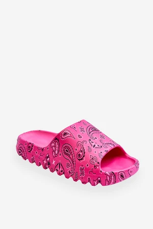 Fashionable women's slippers on a massive platform fuchsia Lorette