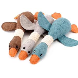 Reedog Plush Duck, plyšová pískací hračka, 32 cm - světle modrá