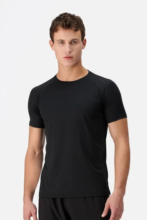 Dagi Black T-Shirt