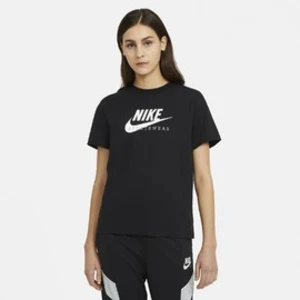 Nike Sportswear Heritage