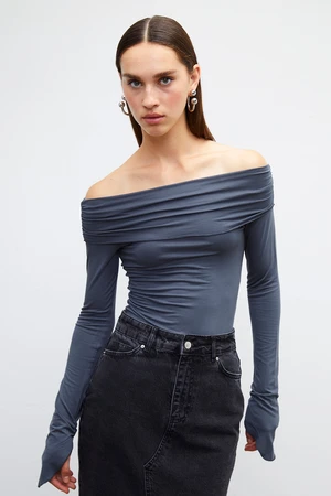VATKALI Asymmetric top - Limited edition