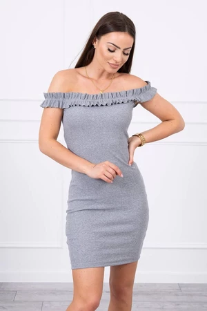 Dress on the shoulders with ruffles gray