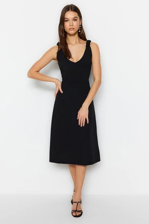 Trendyol Black Knitted Crepe Dress with Gipe Detailed A-line Midi V-neck and Straps