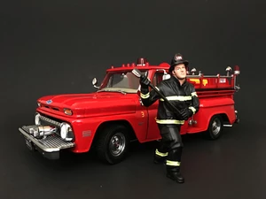 Firefighter with Axe Figurine / Figure For 118 Models by American Diorama