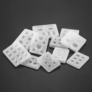 A variety of heart-shaped round oval rectangular silicone stud molds Mixed jewelry epoxy resin molds DIY jewelry making tools