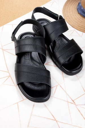Ducavelli Viasna Genuine Leather Men's Slippers, Genuine Leather Slippers, Orthopedic Sole Slippers, Rubber Sole.
