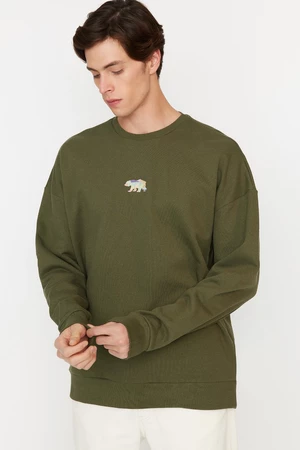 Trendyol Khaki Men's Oversize Fit Crew Neck Sweatshirt with Animal Embroidery and a Soft Pillowcase.