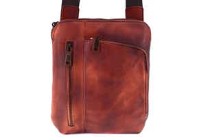 Kožená taška přes rameno crossbody - hnědá