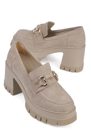 Capone Outfitters Women's Round Toe Classic Buckle Mid Heel Loafer