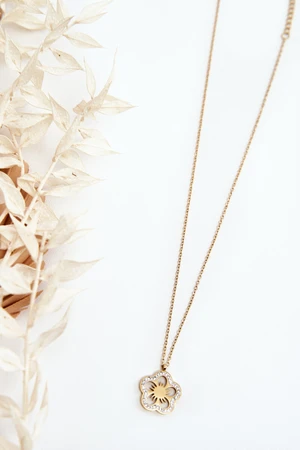 Women's necklace with golden flower