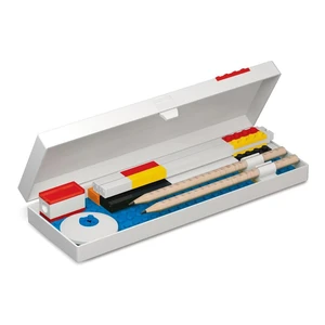 Puzdro na perá s minifigúrkou na červenom podstavci LEGO® Stationery