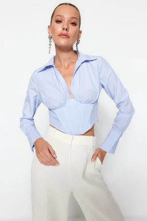 Trendyol modrá a bílá pruhovaná košile s korzetovými detaily z popelínu