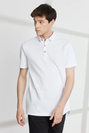 ALTINYILDIZ CLASSICS Men's Ecru Slim Fit Slim Fit Polo Neck Cotton Jacquard T-Shirt.