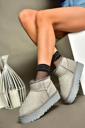 Fox Shoes R612033402 Gray Suede Women's Boots with a Pile Inner Thick Soled Ankle Boots